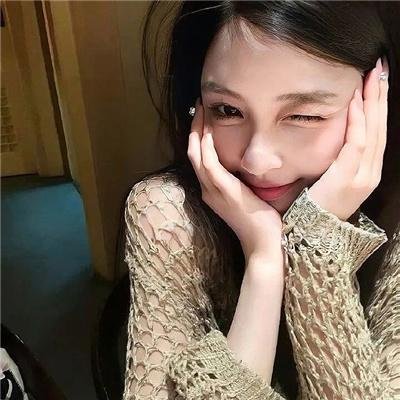 撒旦学院的女孩们封面